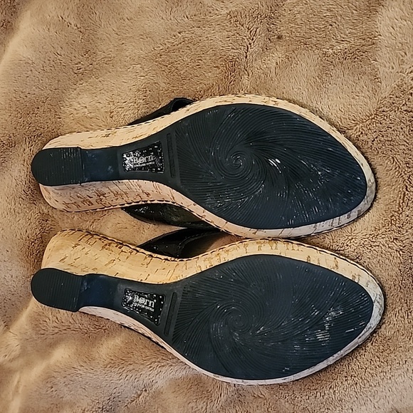 Black Patent Leather size 8 Born Shoes - Picture 8 of 8